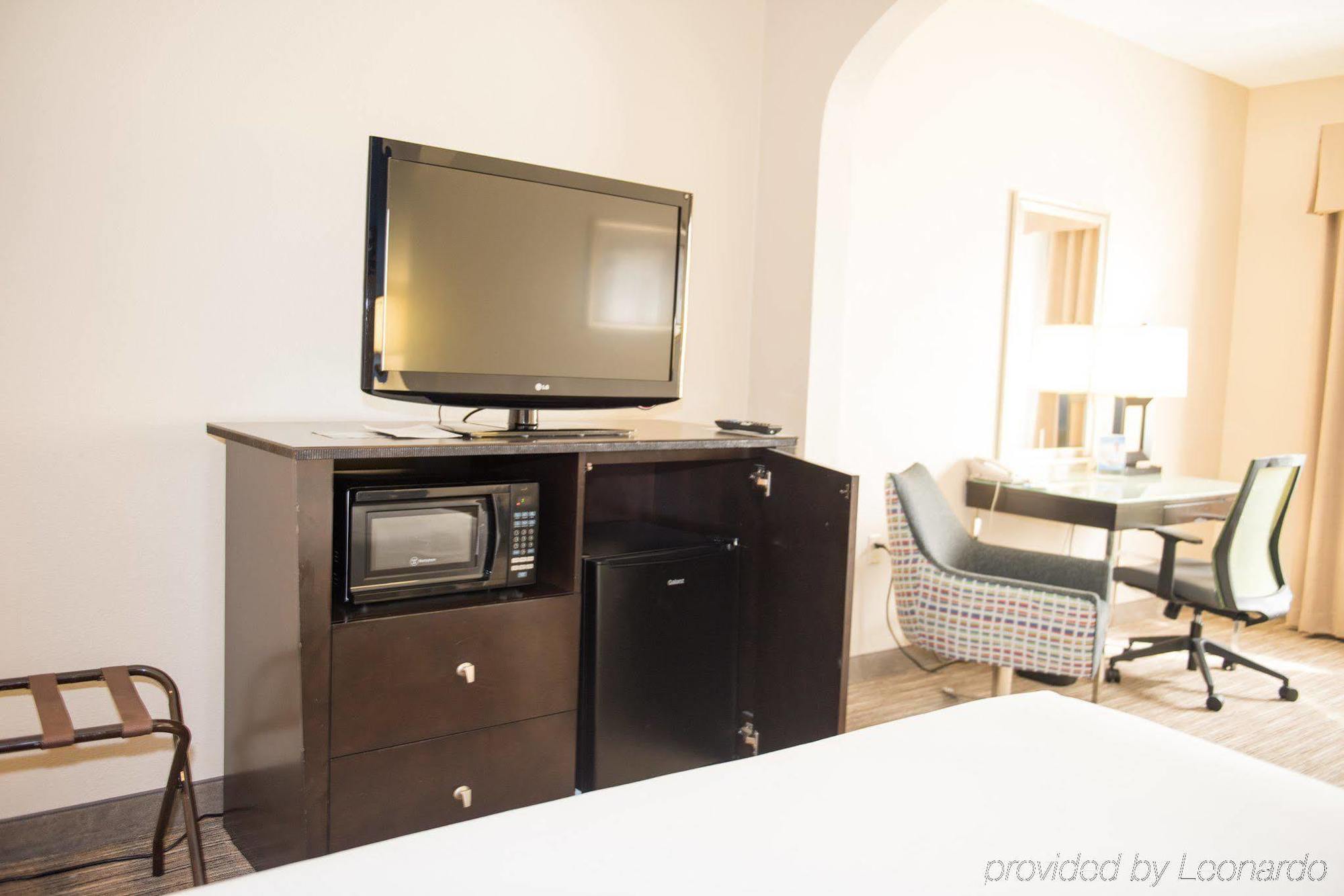 Holiday Inn Express Houston North-1960 Champions Area Louetta Exteriör bild