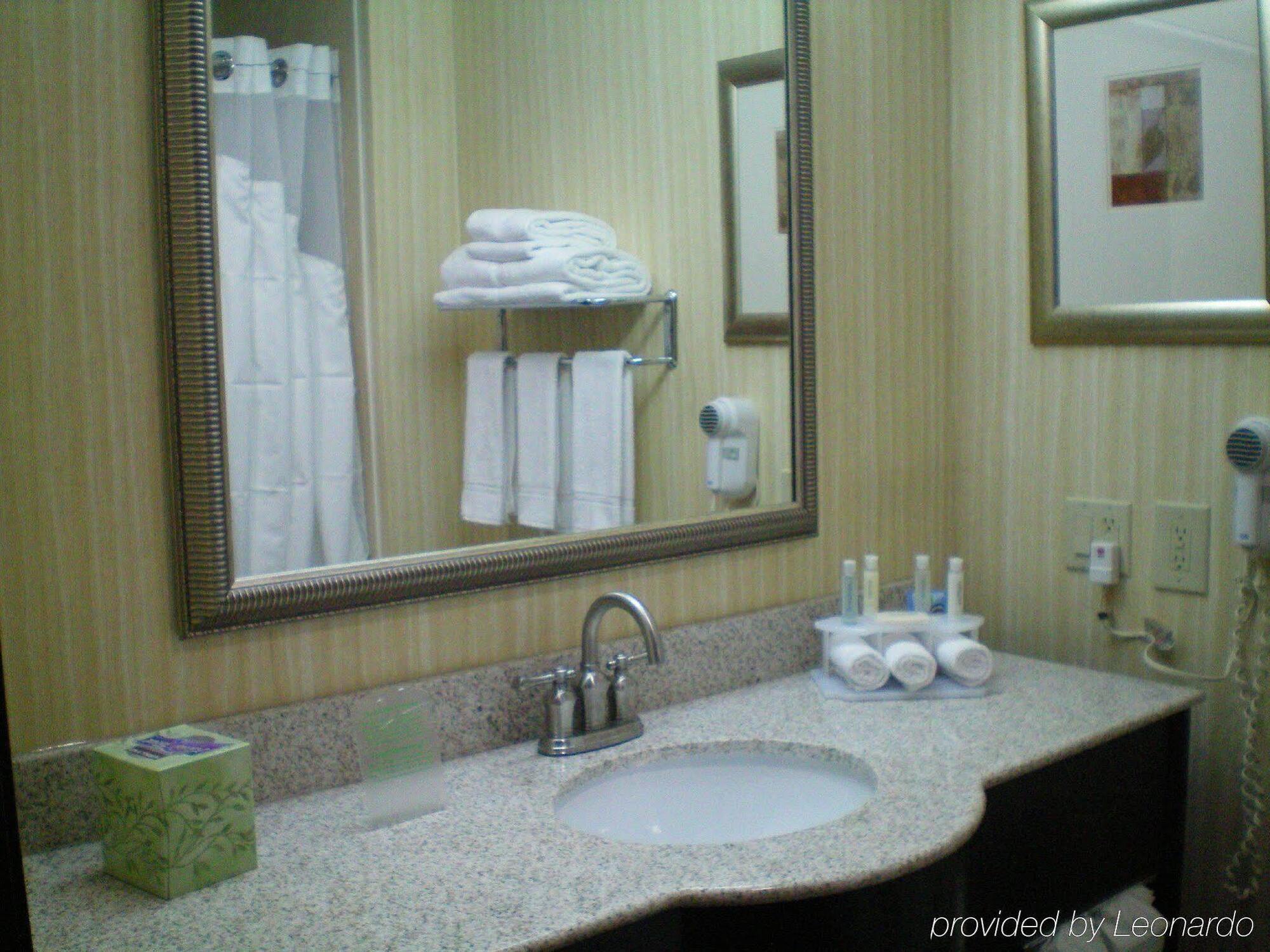 Holiday Inn Express Houston North-1960 Champions Area Louetta Exteriör bild