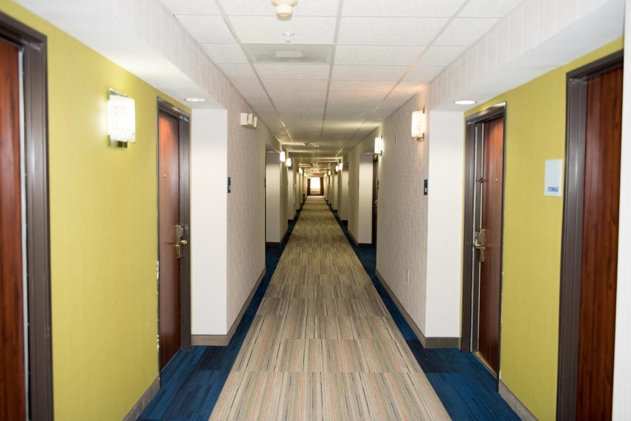 Holiday Inn Express Houston North-1960 Champions Area Louetta Exteriör bild