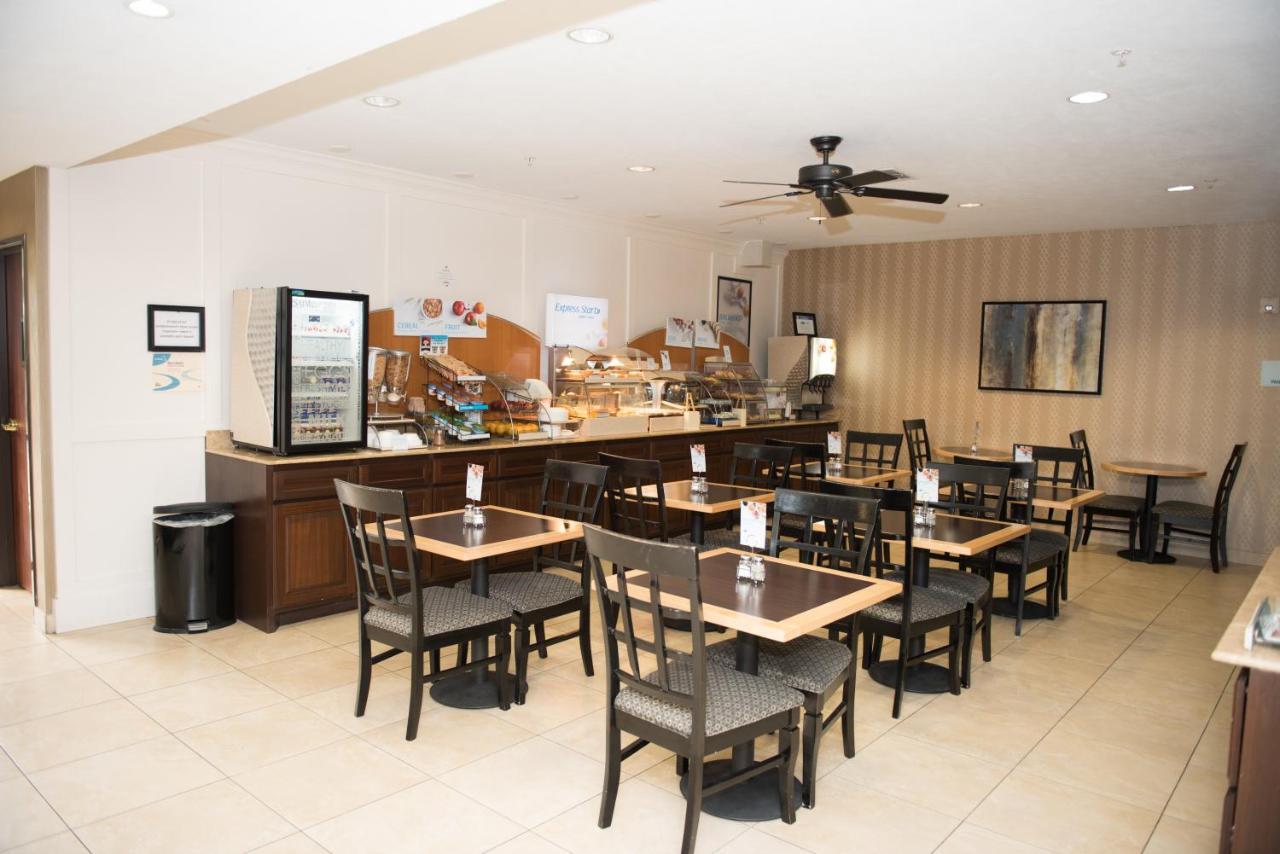 Holiday Inn Express Houston North-1960 Champions Area Louetta Exteriör bild
